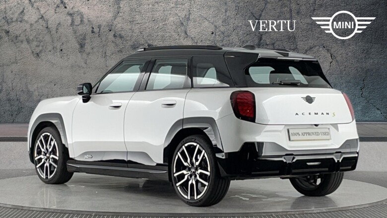 MINI Aceman 160kW SE Classic 54kWh 5dr Auto Electric Hatchback